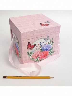 Коробка складная Цветы с бабочками 15 х 15 х 15 см YXL-5022M
