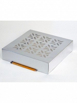 Коробка складная 30,5 х 30,5 х 7,5 см ажур цвет серебро 2 части HS-11-6