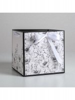 Коробка для цветов 19 х19 х19 см квадрат с ручкой Enjoy every moment