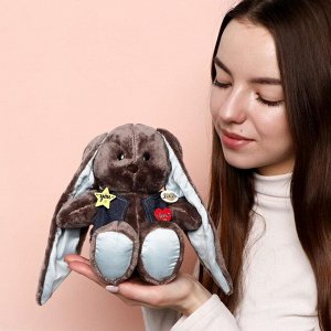 Мягкая игрушка «Малыш Lu в жилете», заяц, 25 см