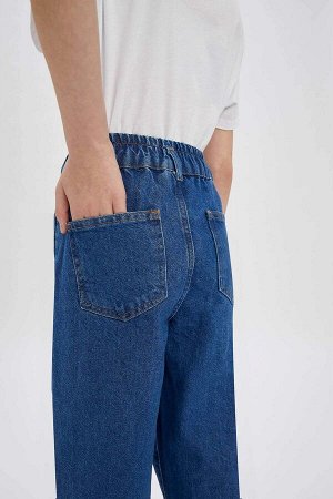 джинсы Размеры модели: рост: 1,5 Надет размер: 10/11 Хлопок 100%