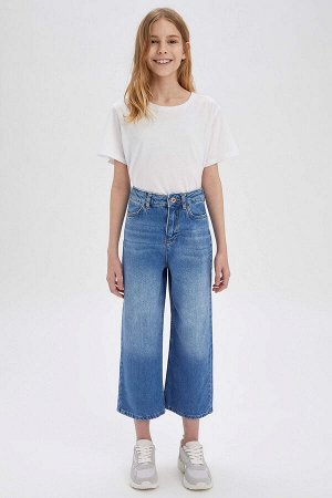 джинсы Размеры модели: рост: 1,5 Надет размер: 10/11 Хлопок 100%