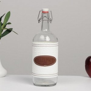 Бутылка стеклянная «Магарыч», 1 л, чехол белая кожа/экокожа, с бугельной пробкой