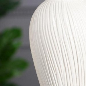 Ваза керамическая "Кокетка", настольная, белая, 28 см