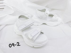 Женские сандалии 09-2 белые
