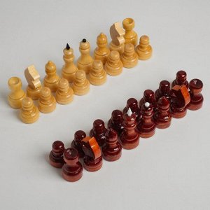 Шахматные фигуры обиходные, дерево, h=3.5-6.7 см, d=2.2-2,5 см