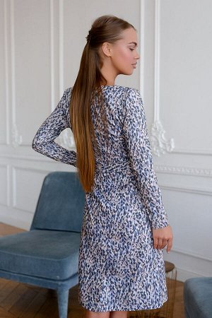 Платье Размер: 42 / 46 / 48
Облегчённый джинс Тенсил известен как "рубашечная джинса" и идеально подходит для моделей повседневной одежды. Современный, экологичный, слегка тянущийся, обеспечит идеальн