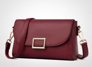 Женская сумочка с клапаном и золотой фурнитурой, цвет темно-красный