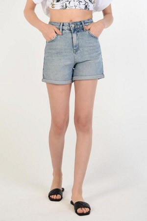 Джинсовые шорты с высокой талией цвета джинсовой ткани