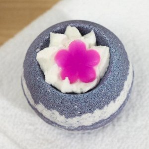 Бомбочка для ванн Bomb Master «Фиолетовый цветочек», 120 г