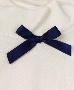 Радуга дети Школьная водолазка для девочки с синим бантом Цвет: белый