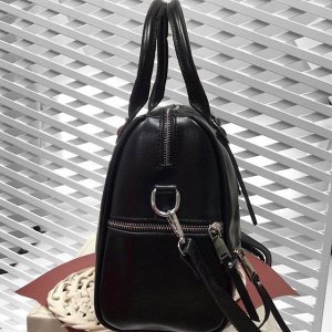 Элегантная сумка саквояж Anabel из натуральной кожи черного цвета.