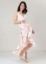 Длинное летнее платье с цветами на запах с воланом для беременных и кормления &quot;Василиса&quot;; пудровый