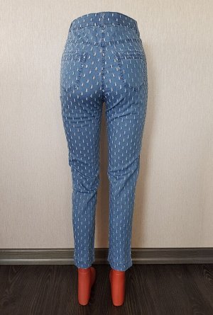 Зауженные голубые джинсы с прорезями 7/8 (ряд 44-56) арт. BL73049-160-4
