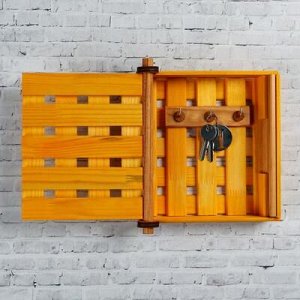 Ключница деревянная "Подкова", 20 x 20 x 6 см, 3 крючка