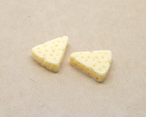 Сыр Сыр,размер 15*13 мм ,цена за 1 шт