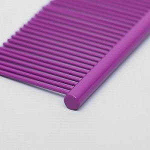 Расческа для шерсти с гальваническим покрытием, 18,8 x 4,2 см, фиолетовая