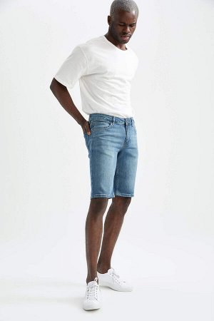 шорты Размеры модели: рост: 1,88 грудь: 95 талия: 70 Надет размер: 32 Эластан 1%, Хлопок 99%