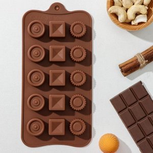 Форма для шоколада Доляна «Кружочки, квадратики», силикон, 21,5x10,4x1,5 см, 15 ячеек, цвет МИКС