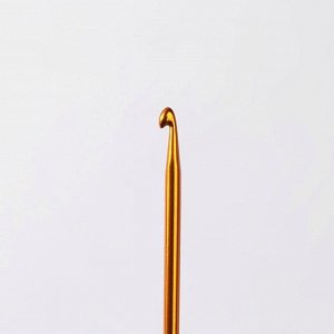 Крючок для вязания, двухсторонний, d = 2/3 мм, 13,5 см, цвет золотой