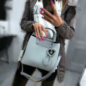 Женская сумка-тоут Milano Pace из качественной эко-кожи дымчато-голубого цвета.