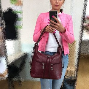 Функциональная сумка-рюкзак Karmen из качественной матовой эко-кожи цвета спелой вишни.