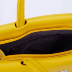 Сумка-тоут, отдел на молнии, наружный карман, длинный ремень, цвет жёлтый