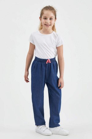 джинсы Размеры модели: рост: 1,3 Надет размер: 11/12 лет =Хлопок 100%