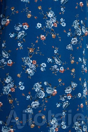 Шифоновое платье синего цвета с цветочным узором