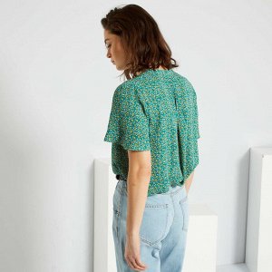 Легкая блузка из экологического материала - зеленый