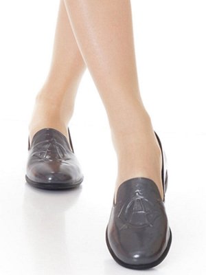 Туфли Страна производитель: Китай
Размер женской обуви: 35, 35, 36, 37, 38, 39, 40
Полнота обуви: Тип «F» или «Fx»
Сезон: Весна/осень
Тип носка: Закрытый
Форма мыска/носка: Закругленный
Каблук/Подошва