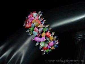 Браслет на резинке из крошки горного хрусталя с шариком из авамарина, 16см