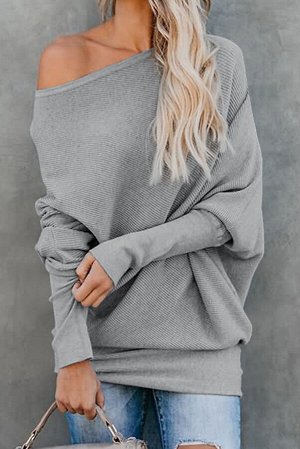 Серый свитер с напуском с рукавами «летучая мышь» и открытым плечом