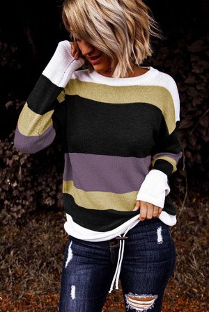 Сиреневый вязаный свитер в разноцветную полоску