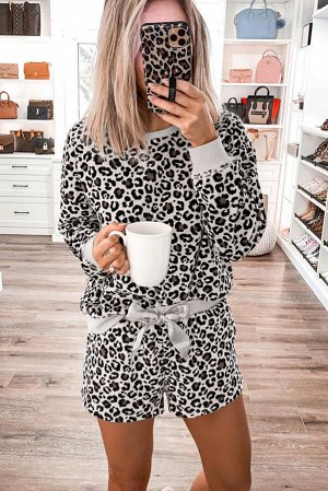 Серый леопардовый пижамный комплект: свитшот + шорты