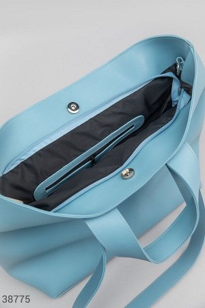 Крупная голубая сумка