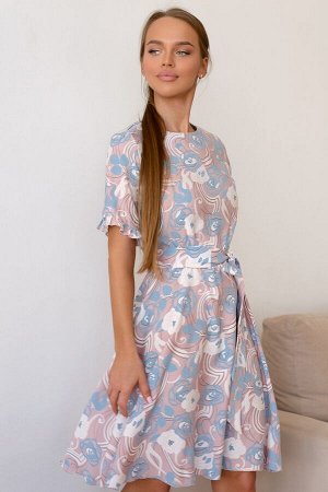 Платье Размер: 42 / 44 / 46 / 48
Нежный и воздушный образ легко получится создать с моделью платья 4798. Пастельные оттенки розового и голубого в сочетании с ассиметричным цветочным рисунком прекрасно