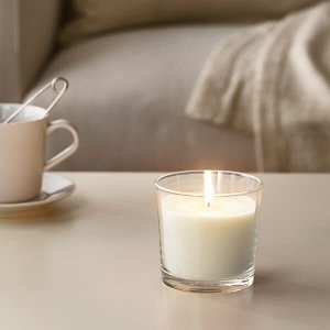 SINNLIG СИНЛИГ Ароматическая свеча в стакане, Сладкая ваниль/естественный9 см
