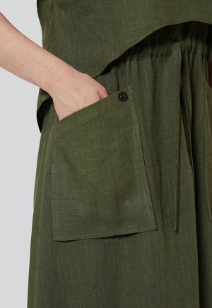 2171 хаки Интересное удлиненное платье бохо с V-образным вырезом, отлетными карманами и ассиметричной отлетной кокеткой из натуральной смесовой ткани российского производства бренда Dimma. Широкий раз