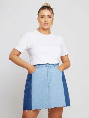 Контрастная джинсовая юбка размера плюс