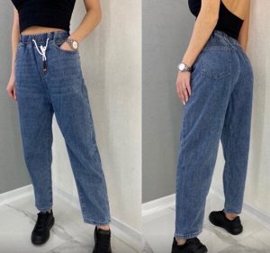 Джинсы 🦋Новинка🦋
Стильные джинсы/мом
не стрейч