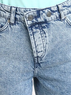 Шорты женские, джинсовые
