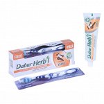 Набор Dabur Herb&#039;l гвоздика: зубная паста, 150 г + зубная щётка