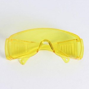 Очки защитные открытого типа, с боковой вентиляцией желтые