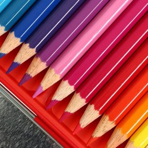 Карандаши 24 цвета Faber-Castell «Замок», шестигранный корпус, заточенные, в металличествоки корпусе