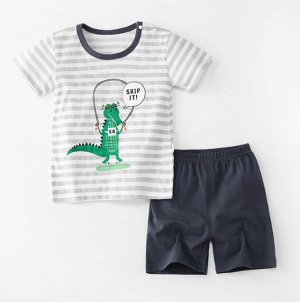 Детский костюм, принт "крокодил спортсмен"