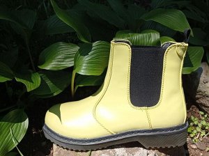 Boots for girl