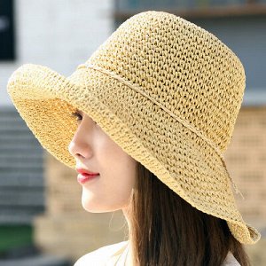 Шляпа 58 см
Женские шляпы с широкими полями – это стильные и элегантные аксессуары, которые не только меняют образ, но и позволяют сделать черты лица более мягкими, защищают глаза и волосы от прямого 