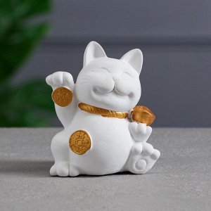 Сувенир "Азиатский кот", белый