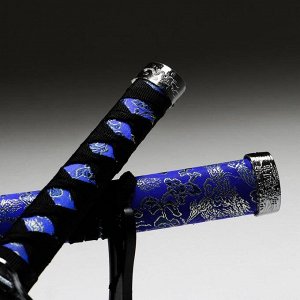 Сувенирное оружие «Катана на подставке», синие  ножны с цветочным узором, 70 см